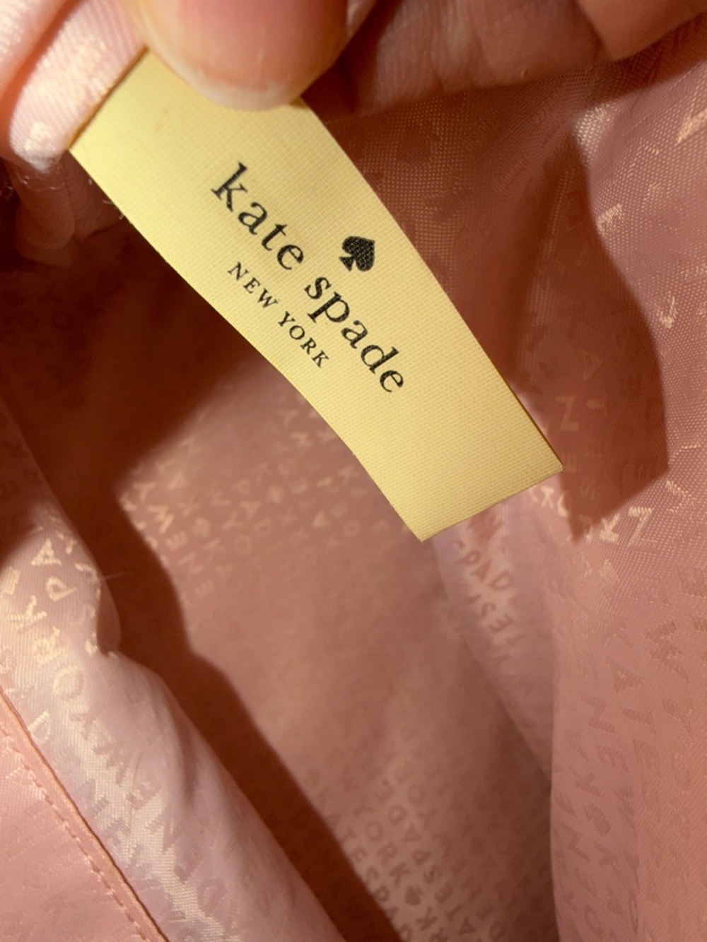 Kate Spade  Leather Tote Bag in Blush Pink - Picture 4 of 8